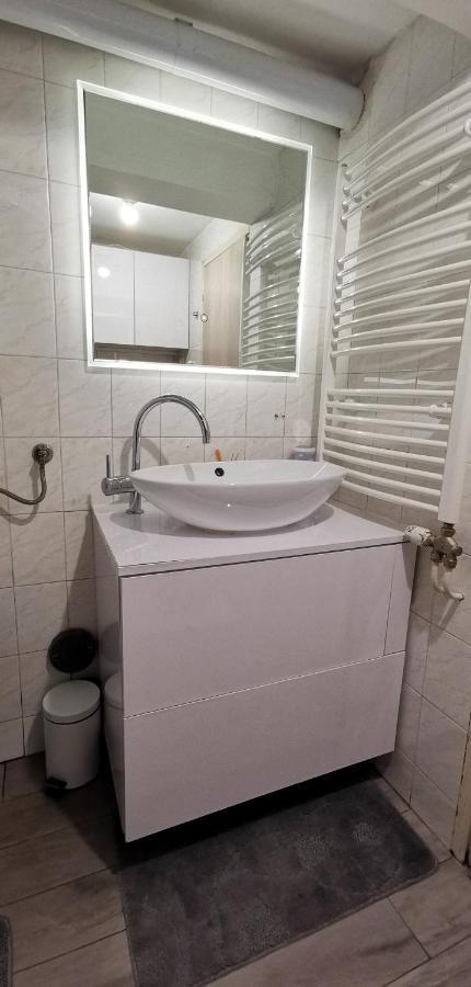 *** Apartment "In" Zagreb Luaran gambar